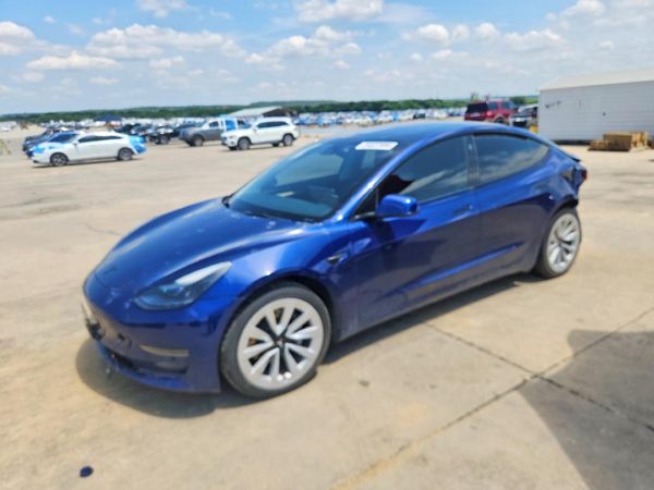 2022 TESLA MODEL 3