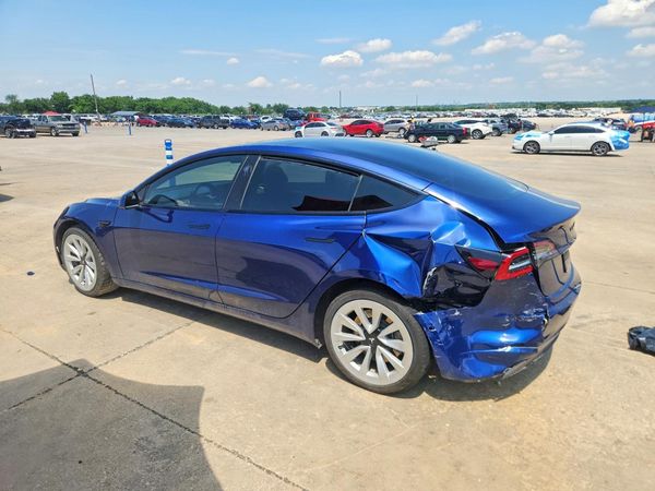 2022 TESLA MODEL 3