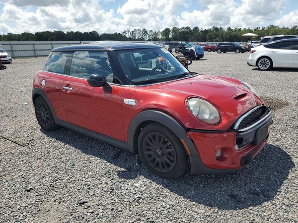 2016 MINI COOPER