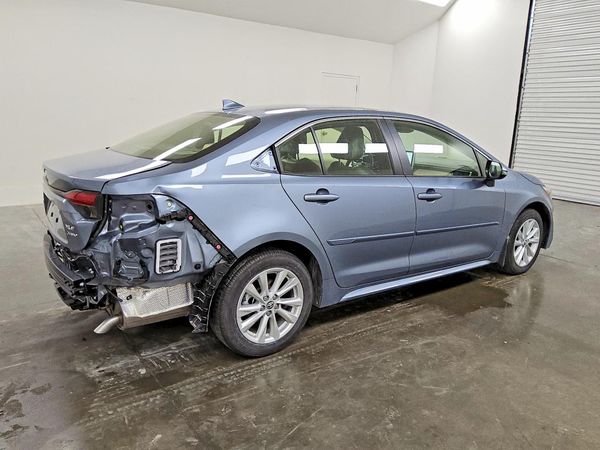 2026 TOYOTA COROLLA