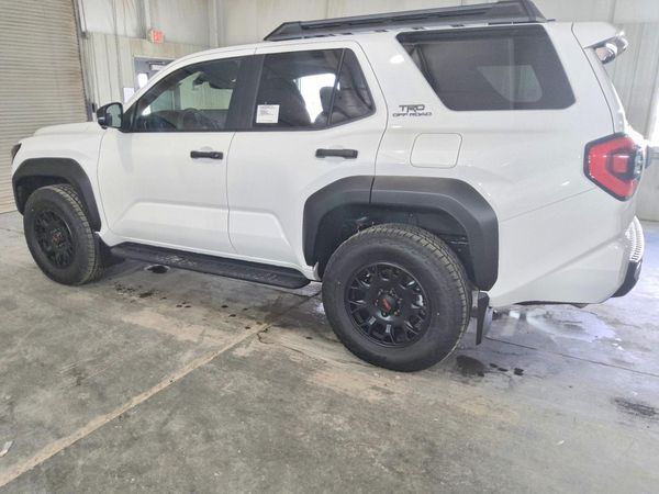 2026 TOYOTA 4RUNNER