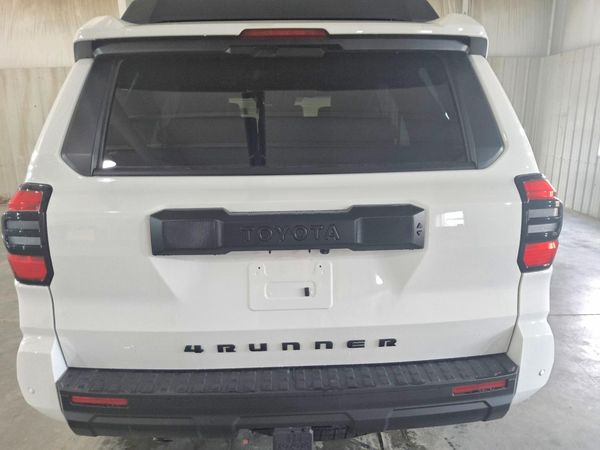 2026 TOYOTA 4RUNNER