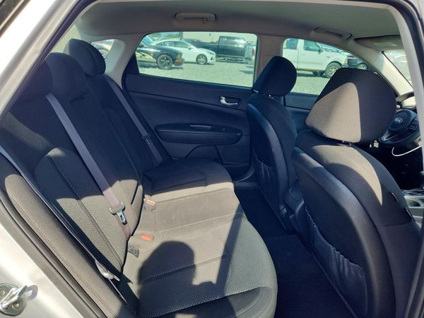 2017 KIA OPTIMA Hybrid Base