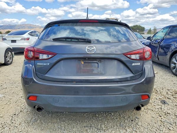 2016 MAZDA 3 SV/Base
