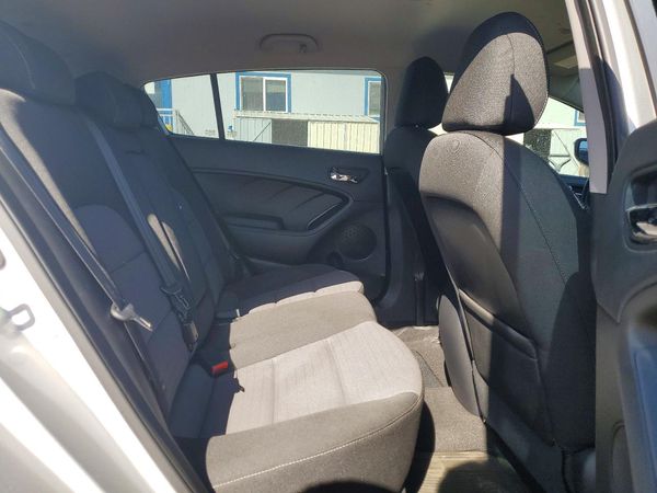2015 KIA FORTE