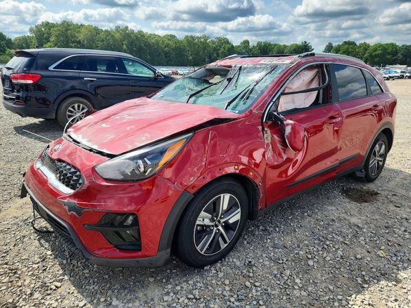 2021 KIA NIRO