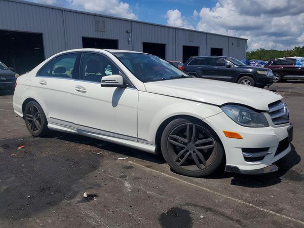 2012 MERCEDES-BENZ C C300 4-MATIC