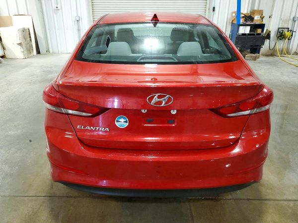 2018 HYUNDAI ELANTRA