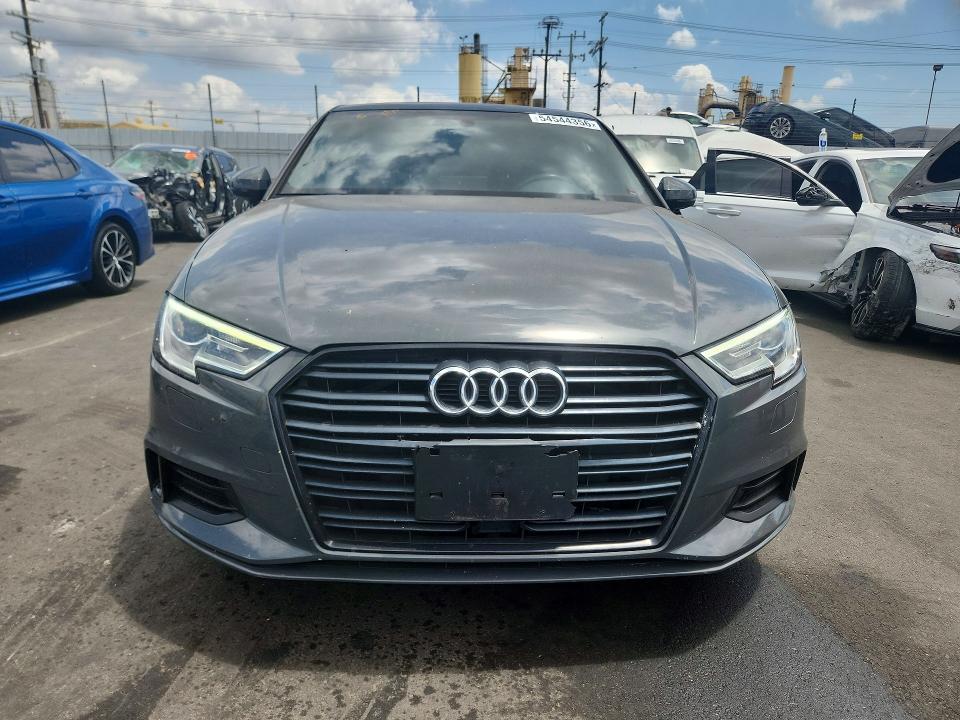 2019 AUDI A3 Premium, Titanium