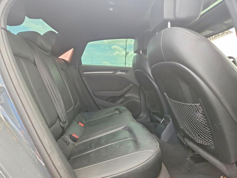 2019 AUDI A3 Premium, Titanium