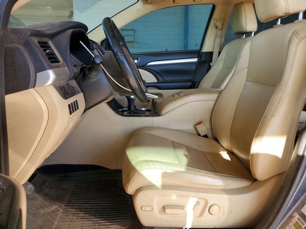 2017 TOYOTA HIGHLANDER