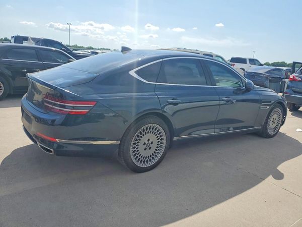 2022 GENESIS G80
