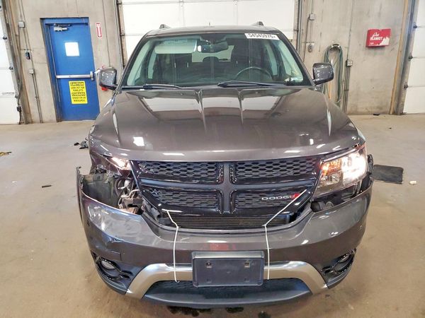 2018 DODGE JOURNEY Crossroad (M,U,C)