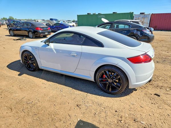 2017 AUDI TT quattro