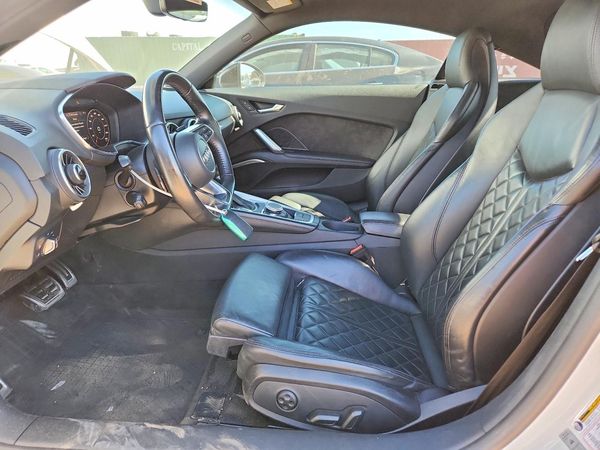 2017 AUDI TT quattro