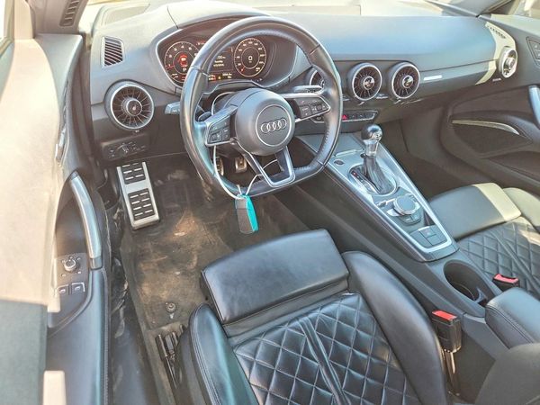 2017 AUDI TT quattro