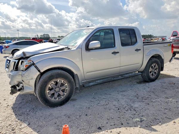2019 NISSAN FRONTIER