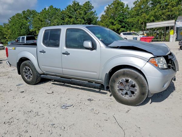 2019 NISSAN FRONTIER