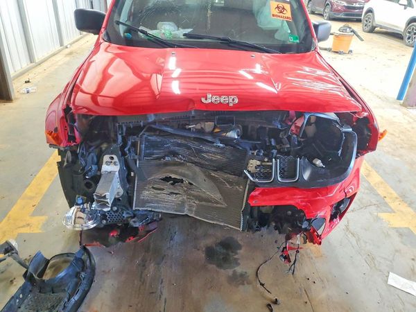 2023 JEEP RENEGADE LATITUDE 4X4
