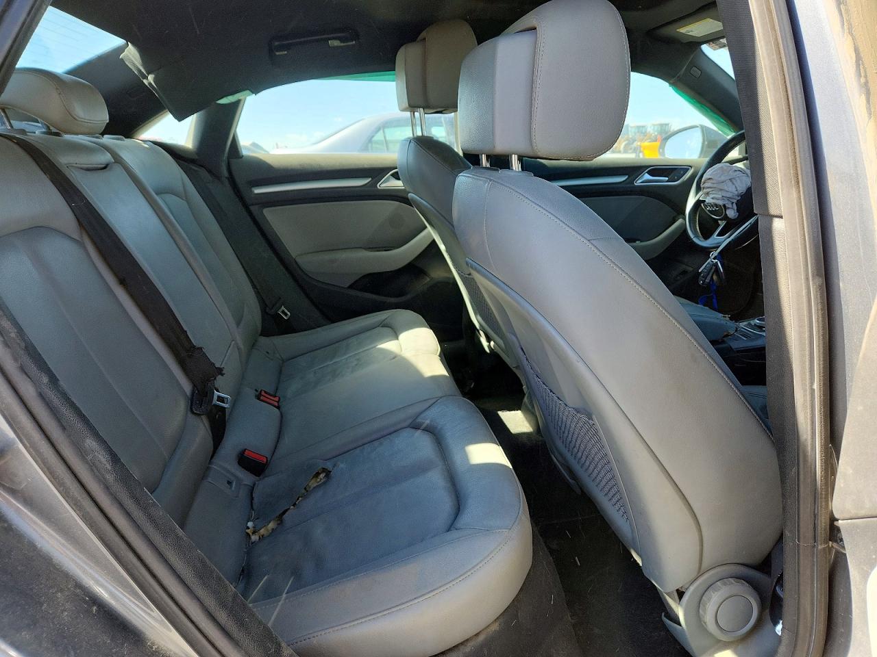 2019 AUDI A3 Premium, Titanium