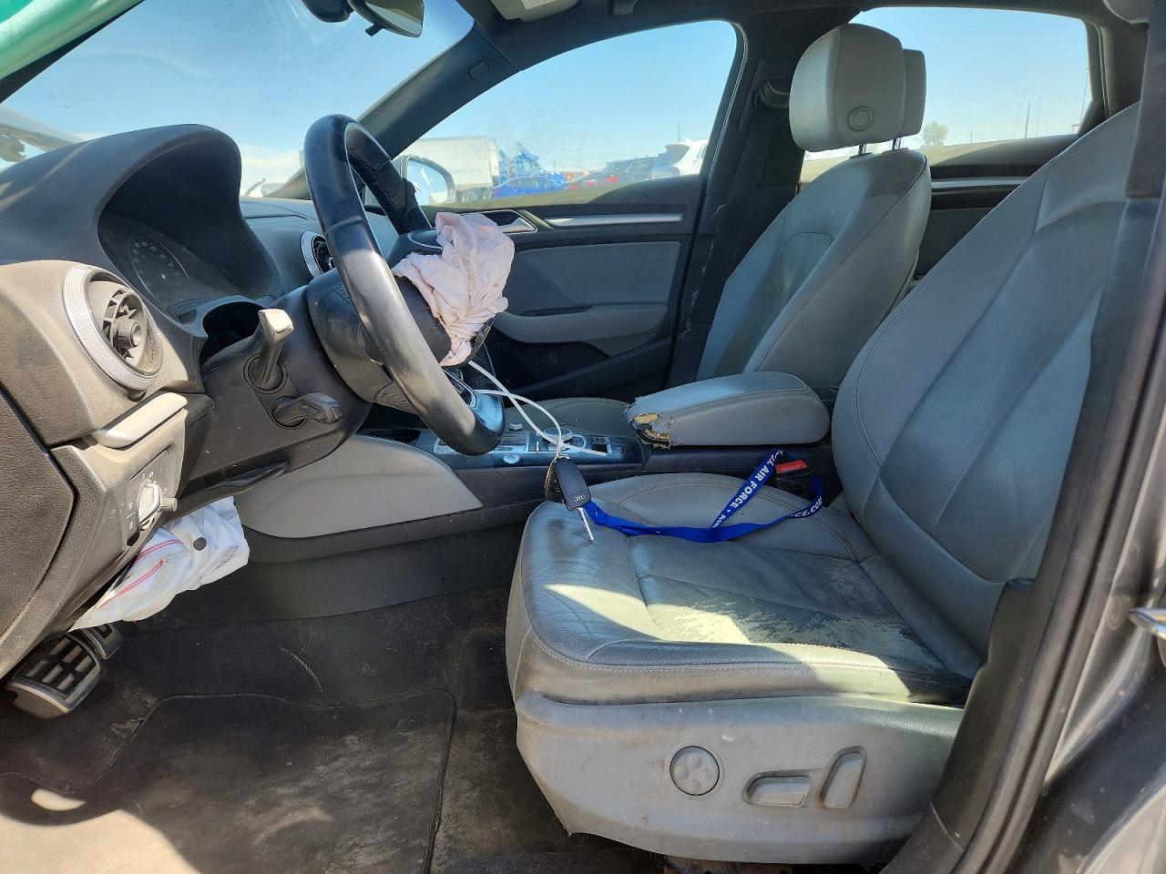 2019 AUDI A3 Premium, Titanium