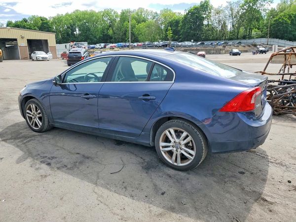 2013 VOLVO S60