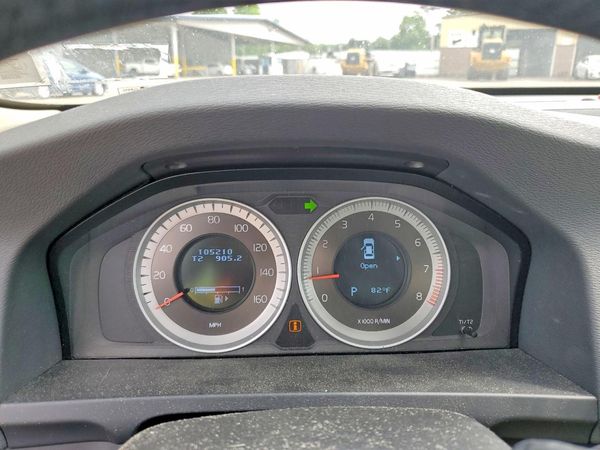 2013 VOLVO S60