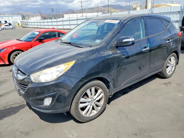 2012 HYUNDAI TUCSON