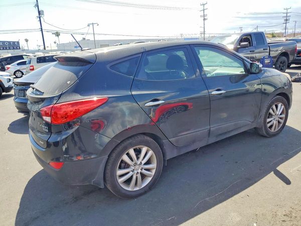 2012 HYUNDAI TUCSON GLS