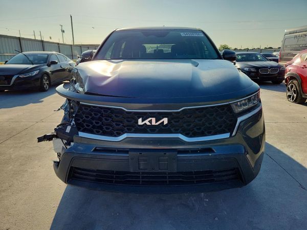 2022 KIA SORENTO LX