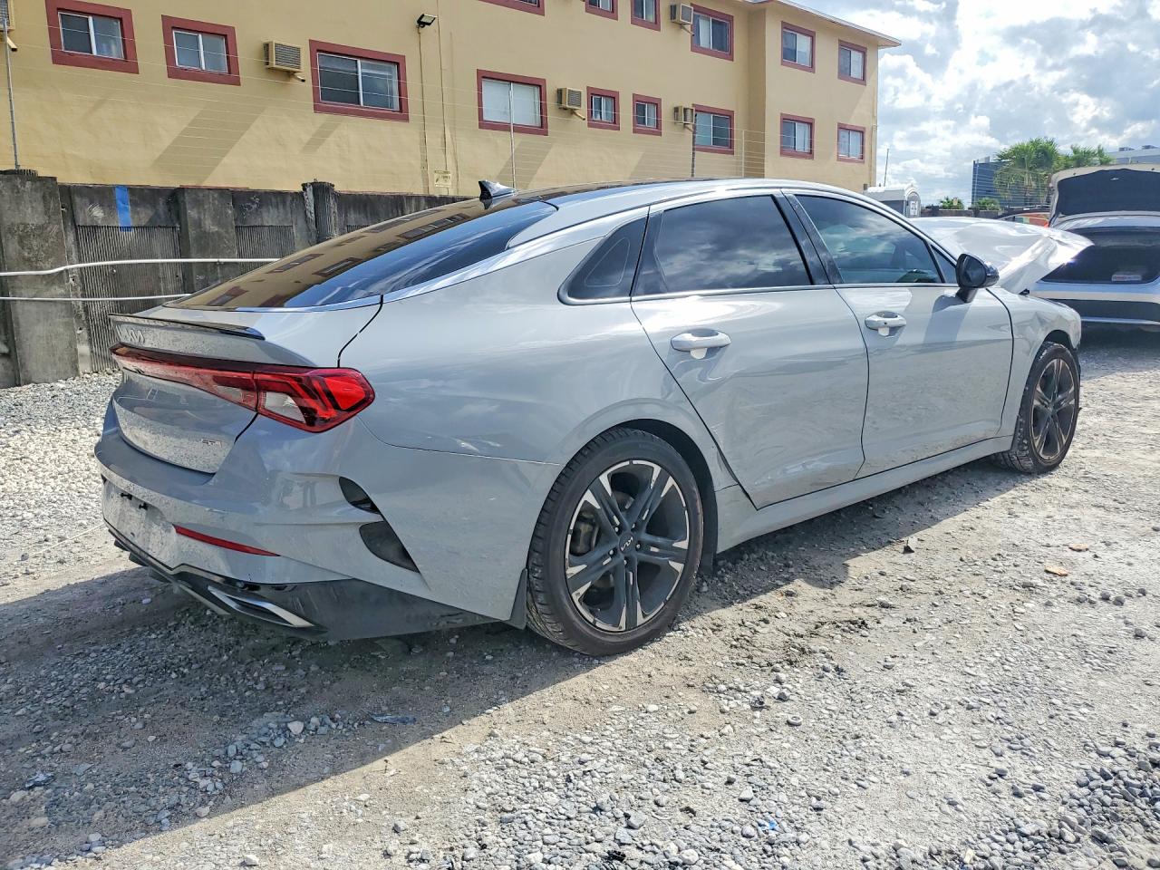 2023 KIA K5 GT-Line