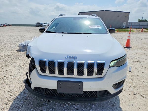 2022 JEEP CHEROKEE LATITUDE LUX 4X2