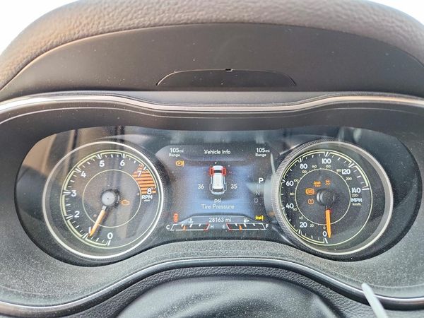 2022 JEEP CHEROKEE LATITUDE LUX 4X2