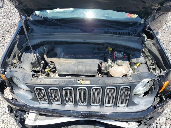 2017 JEEP RENEGADE LATITUDE 4X4