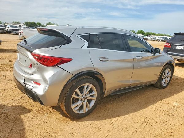 2019 INFINITI QX30
