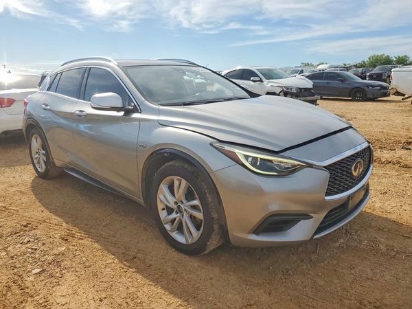 2019 INFINITI QX30