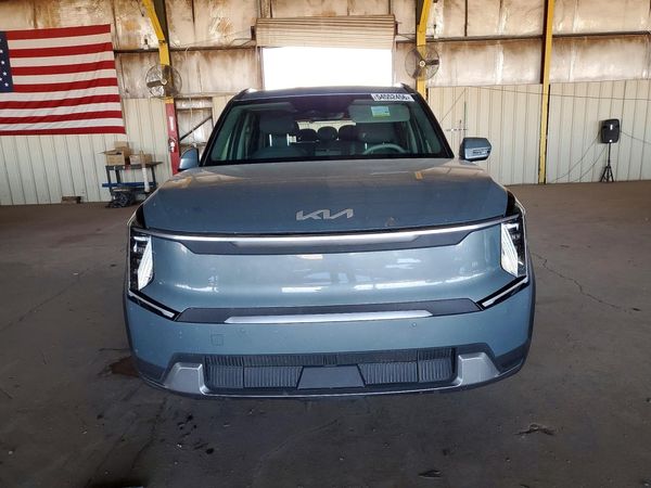 2024 KIA EV9 Wind