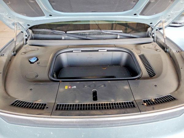 2024 KIA EV9 Wind