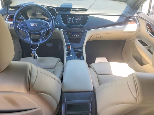 2018 CADILLAC XT5 Luxury