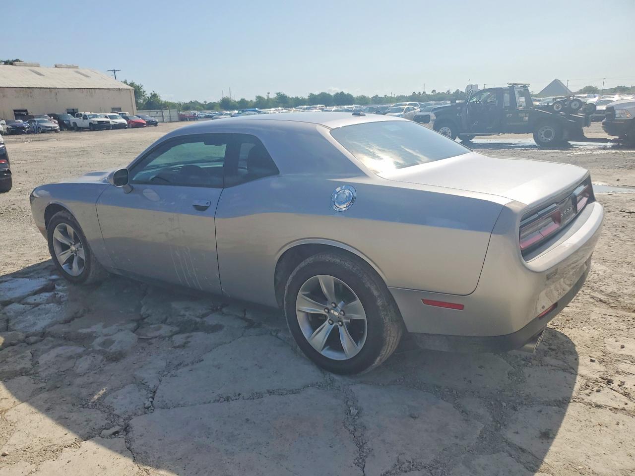 2017 DODGE CHALLENGER SXT