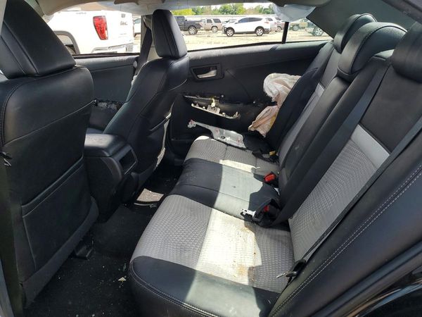 2014 TOYOTA CAMRY