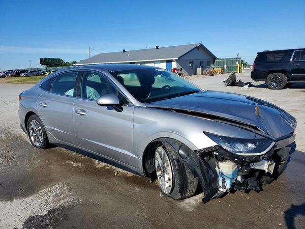 2021 HYUNDAI SONATA SEL