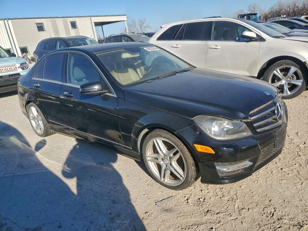 2014 MERCEDES-BENZ C CLASS