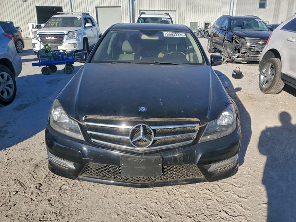 2014 MERCEDES-BENZ C CLASS
