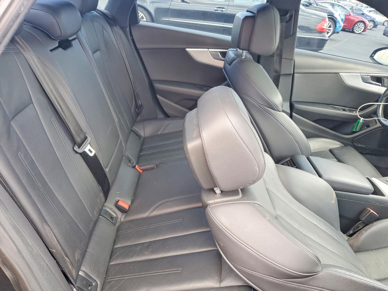 2017 AUDI A4 quattro Prestige