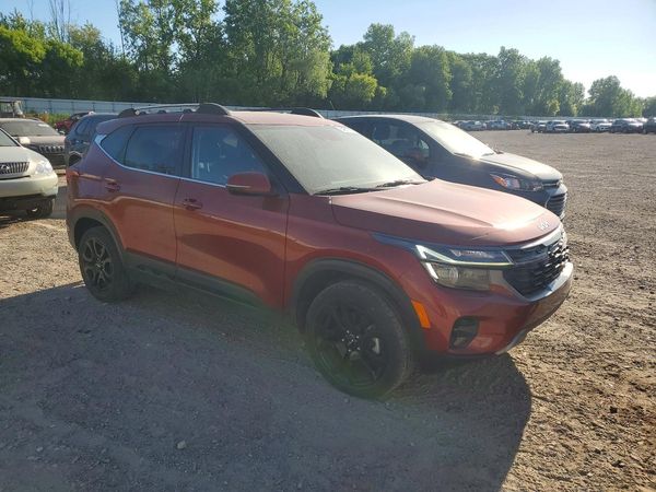 2024 KIA SELTOS S, X-Line