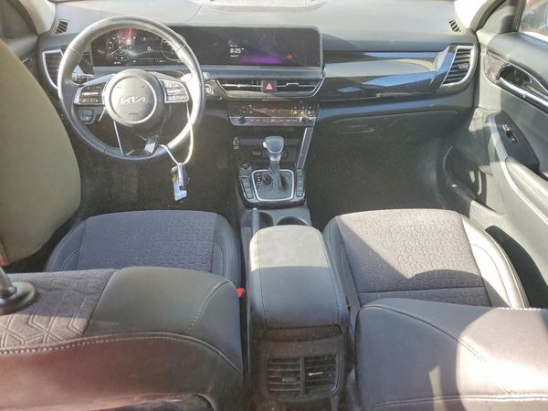 2024 KIA SELTOS S, X-Line