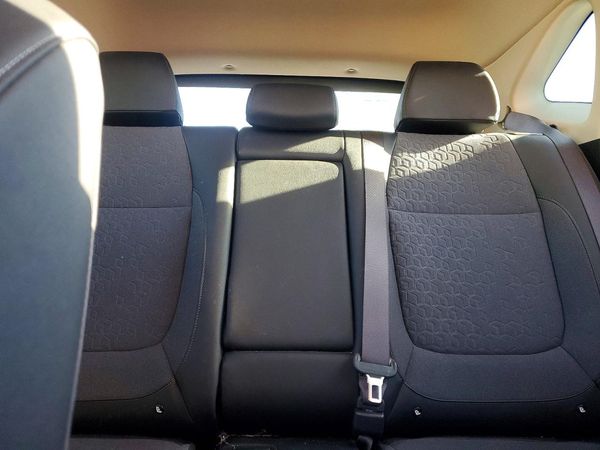 2024 KIA SELTOS S, X-Line