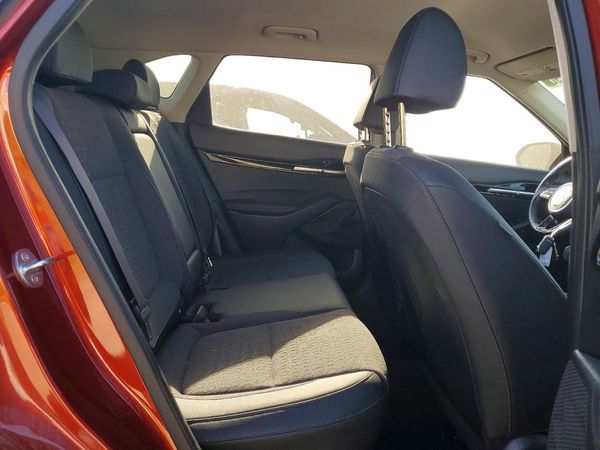 2024 KIA SELTOS S, X-Line