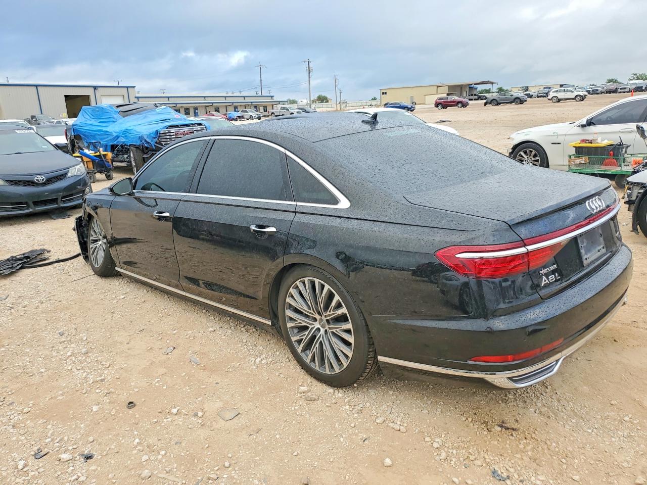 2019 AUDI A8 quattro L